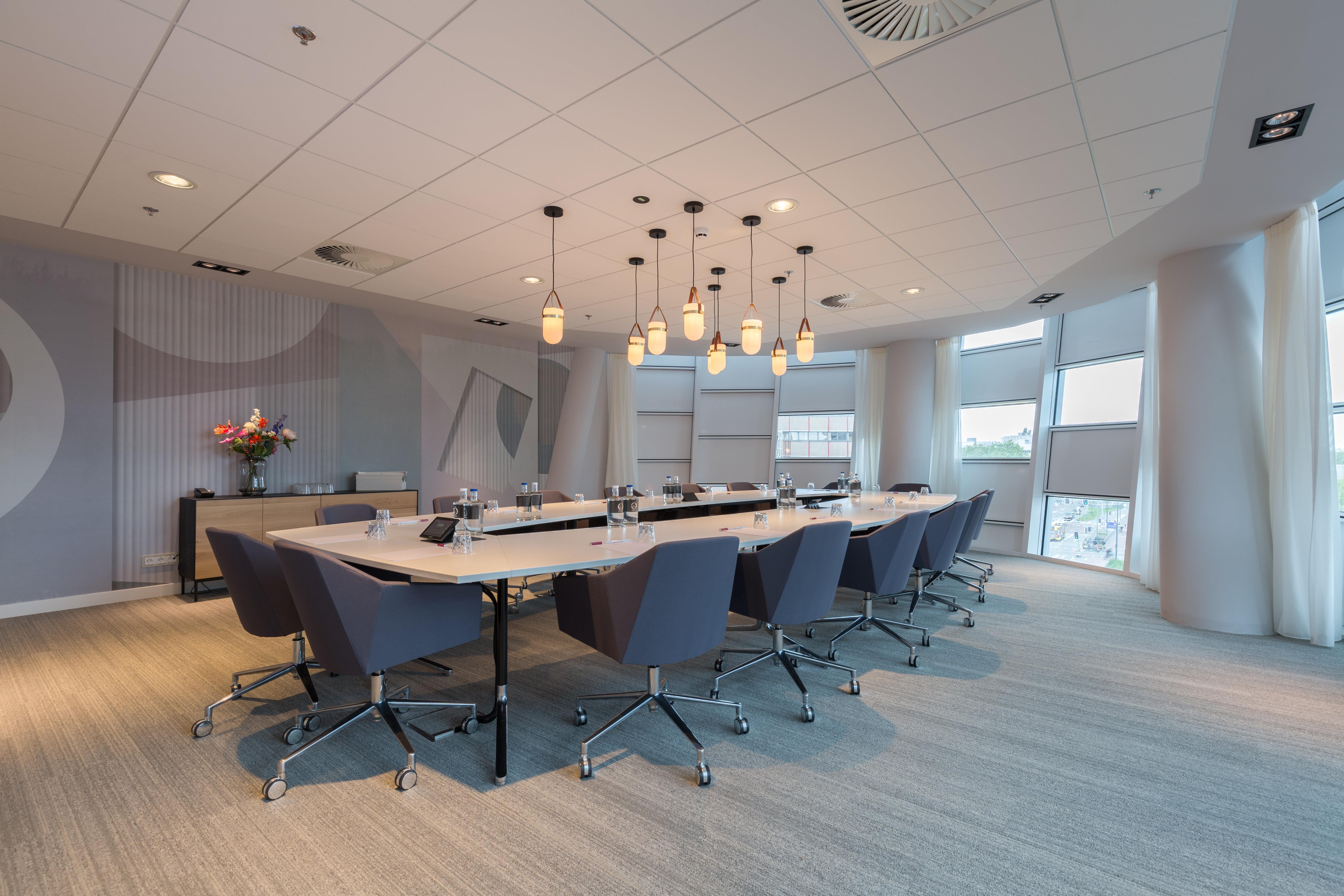 Crowne Plaza Utrecht - Central Station By Ihg Bagian luar foto