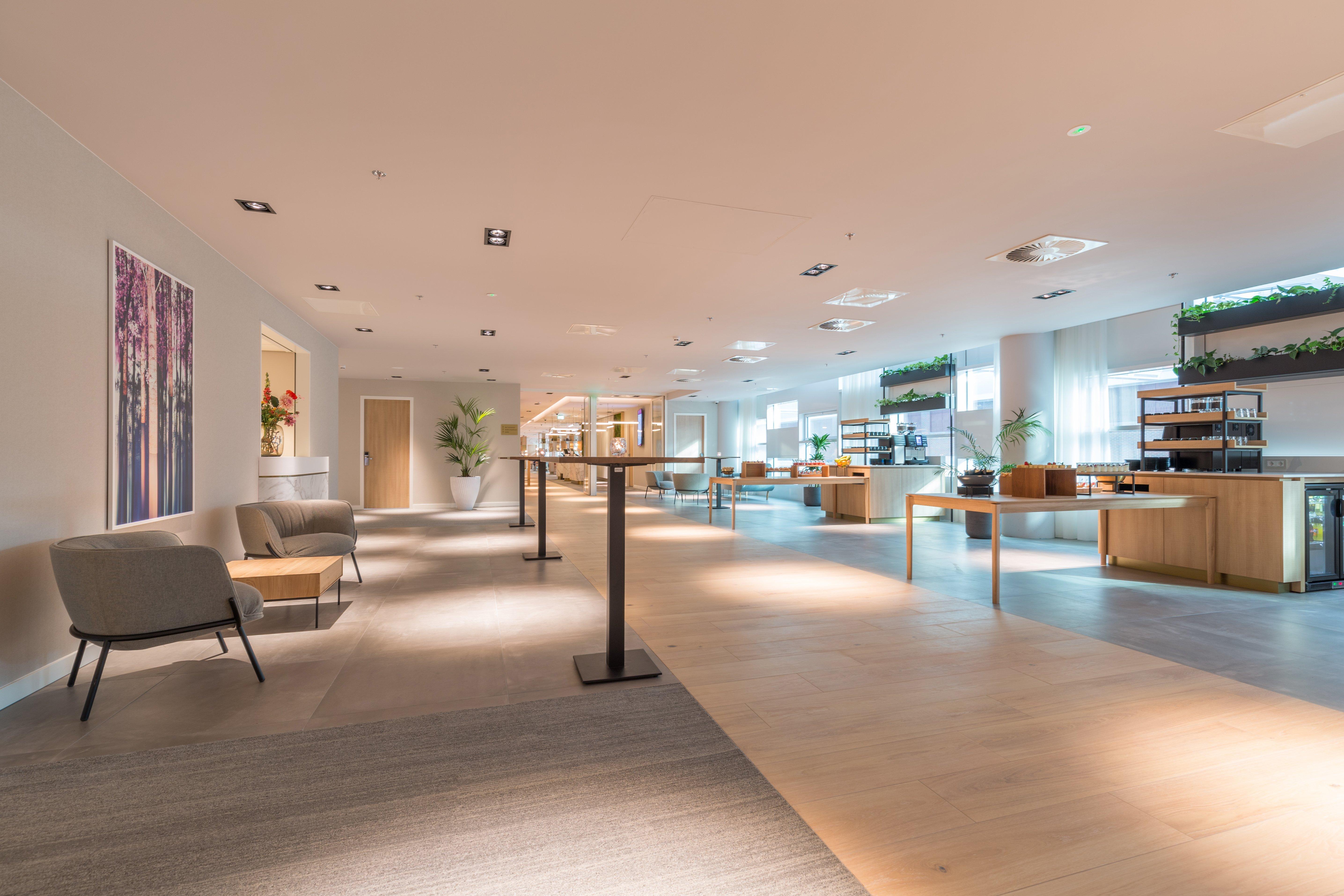 Crowne Plaza Utrecht - Central Station By Ihg Bagian luar foto