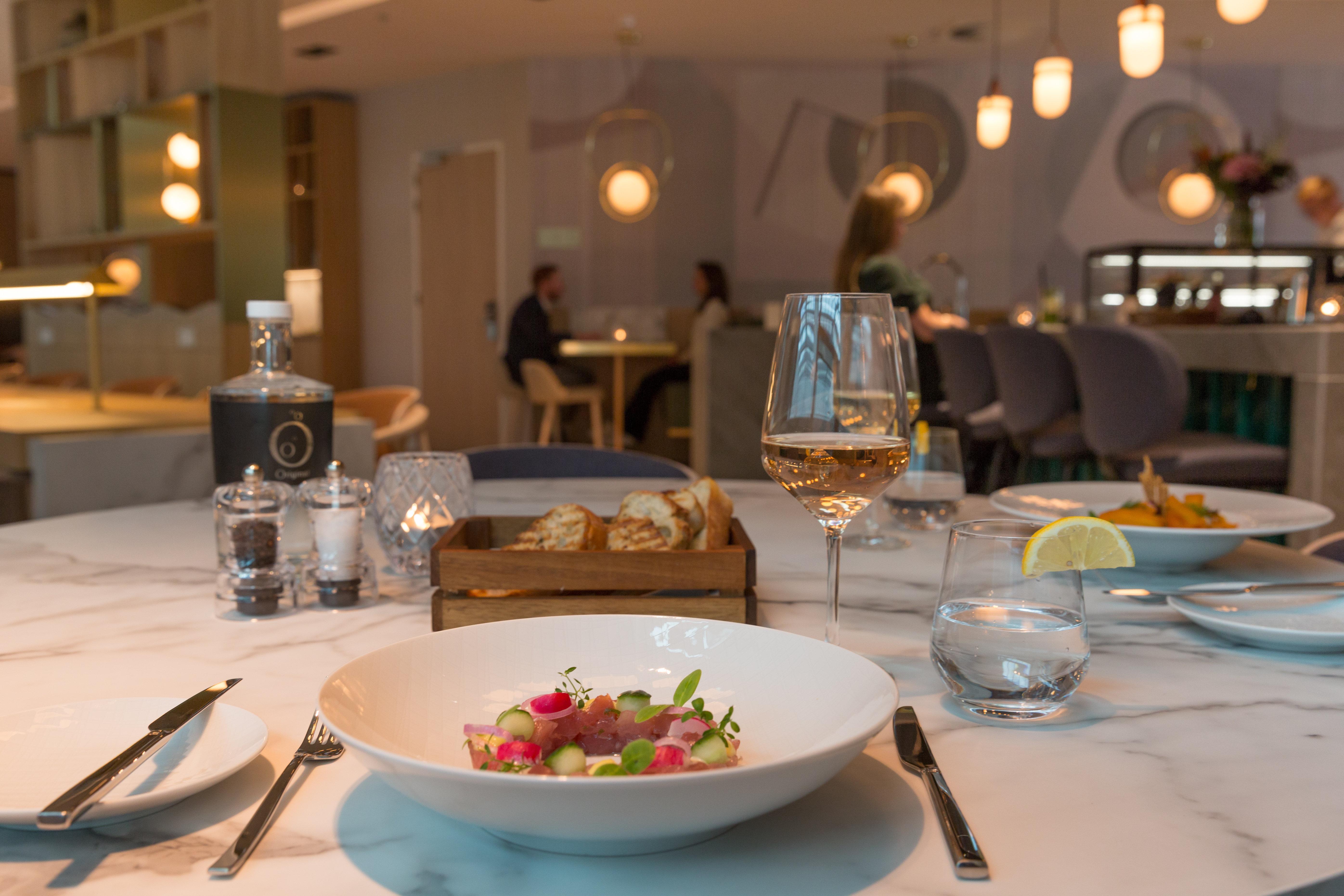 Crowne Plaza Utrecht - Central Station By Ihg Bagian luar foto