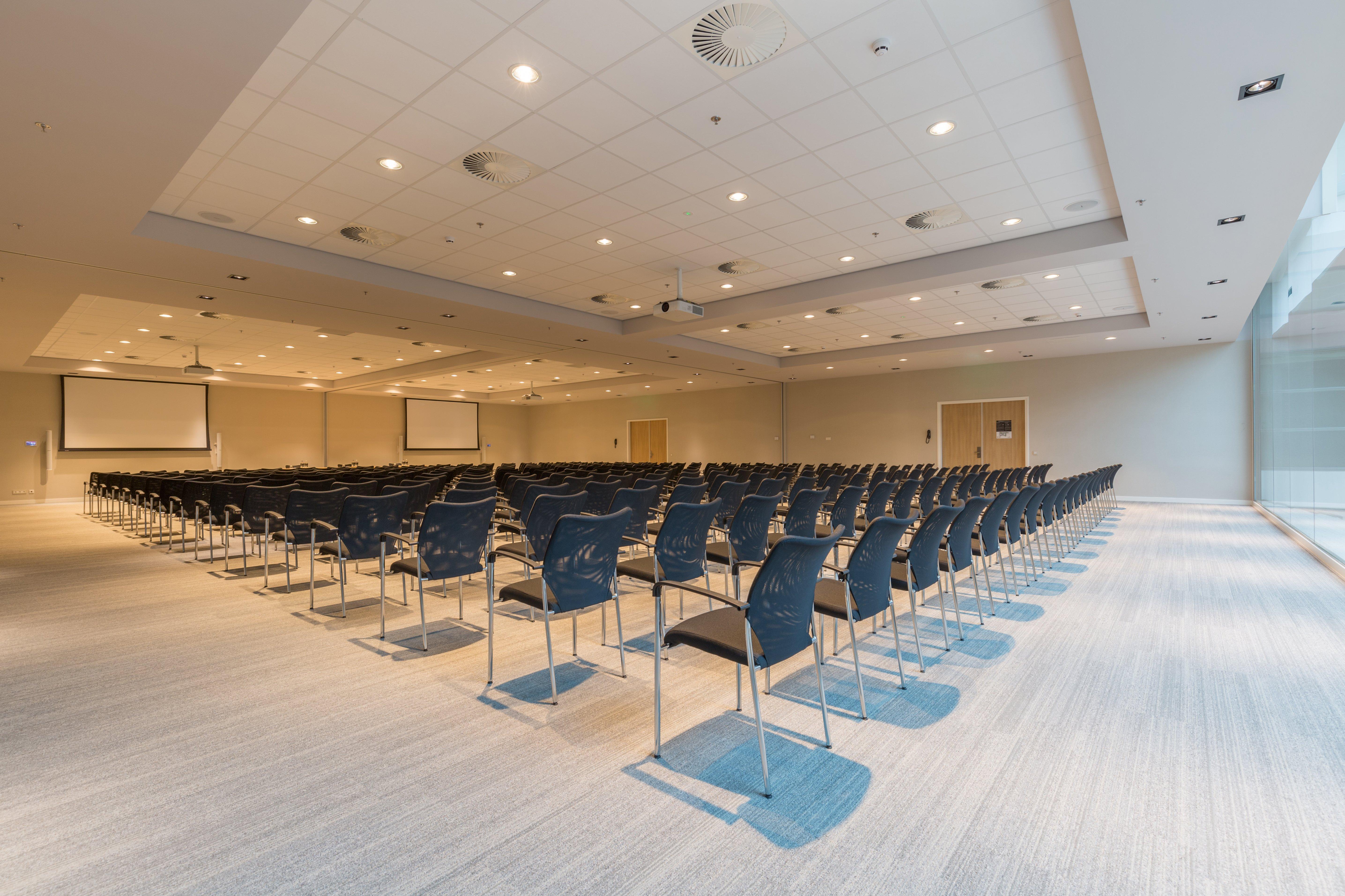 Crowne Plaza Utrecht - Central Station By Ihg Bagian luar foto