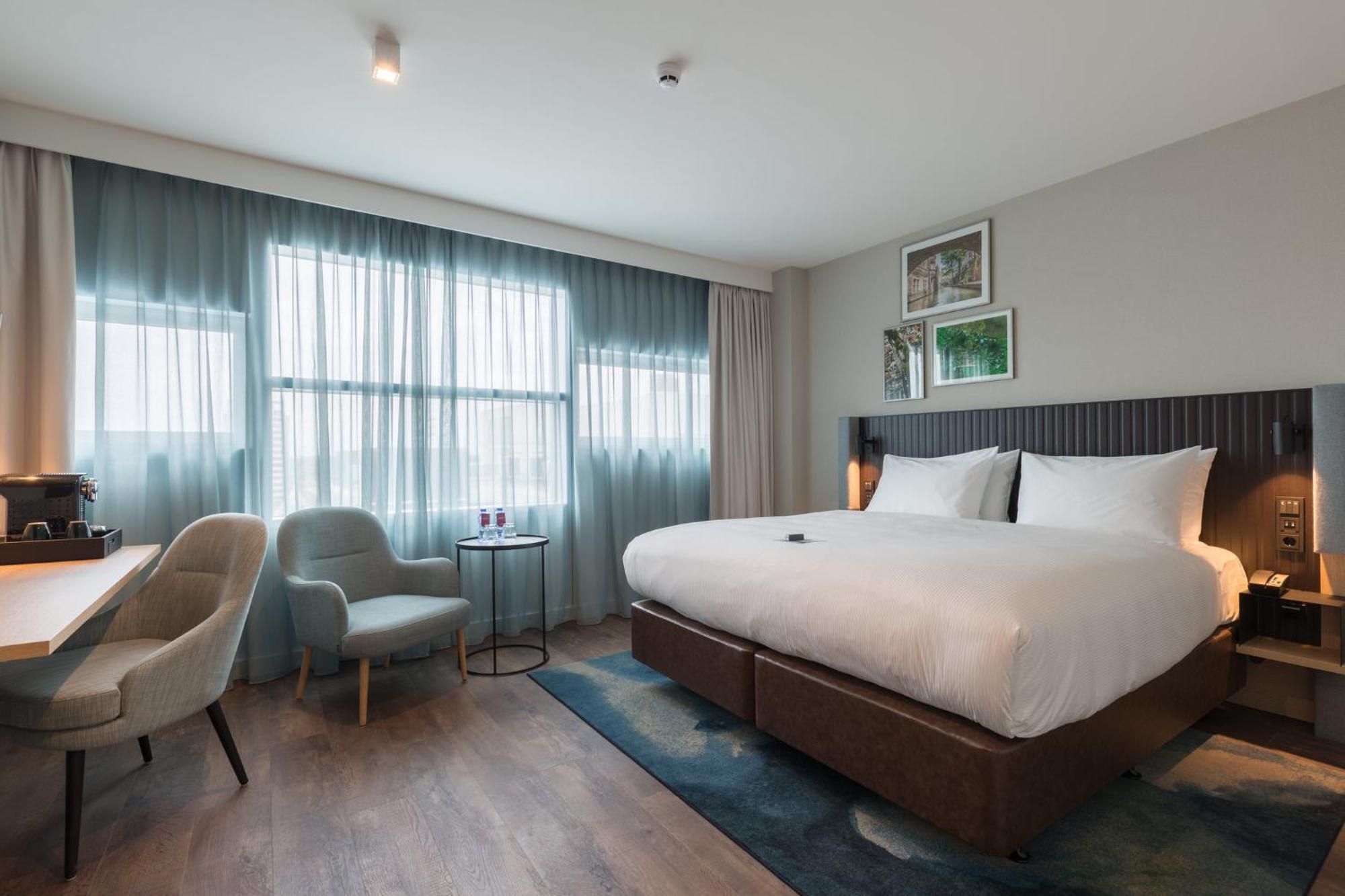 Crowne Plaza Utrecht - Central Station By Ihg Bagian luar foto